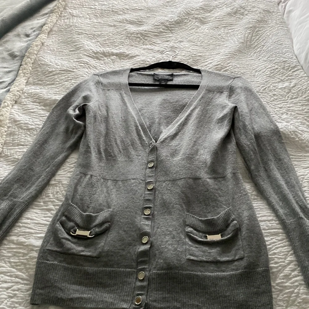 WHBM Women’s L gray cardigan sweater - Picture 1 of 4